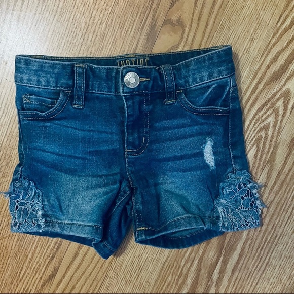JUSTICE Stretch Denim Shorts With Embroidered Denim & Lace Cut Out Sides 8 Slim - Picture 1 of 5